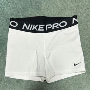 Nike Pro Women's Black and White Athletic Shorts
